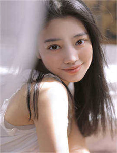 日本成人女星